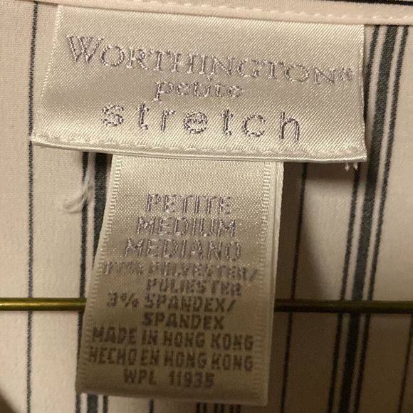 Worthington Petite Blouse - Picture 3 of 3